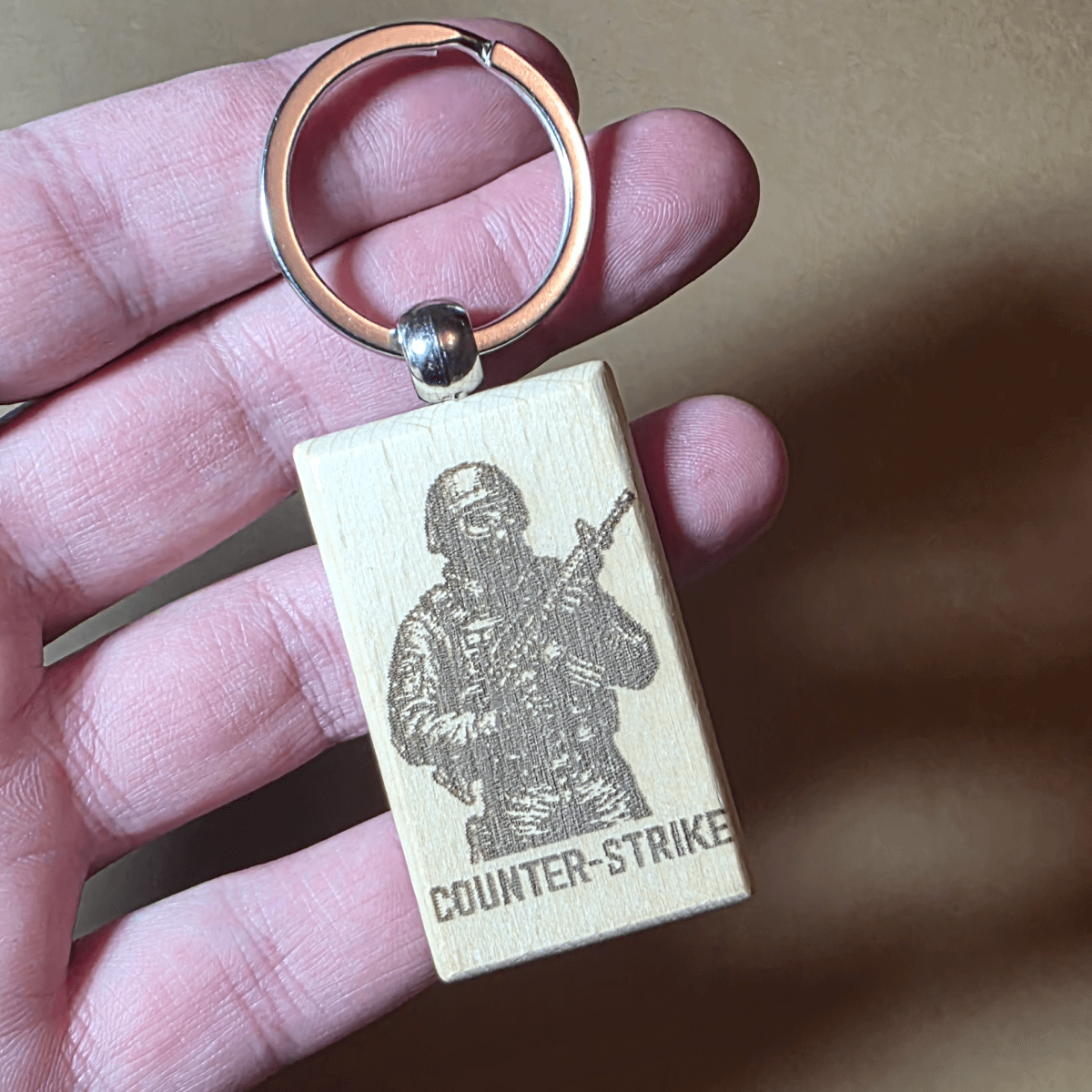 Double-sided Counter-Strike gamer keychain made of beech wood