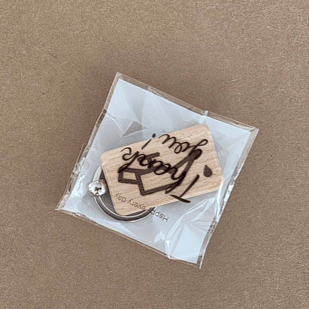 Lesen obesek za ključe z opomnikom za olje – darilo za lastnike avtomobilov za dolivanje motornega olja