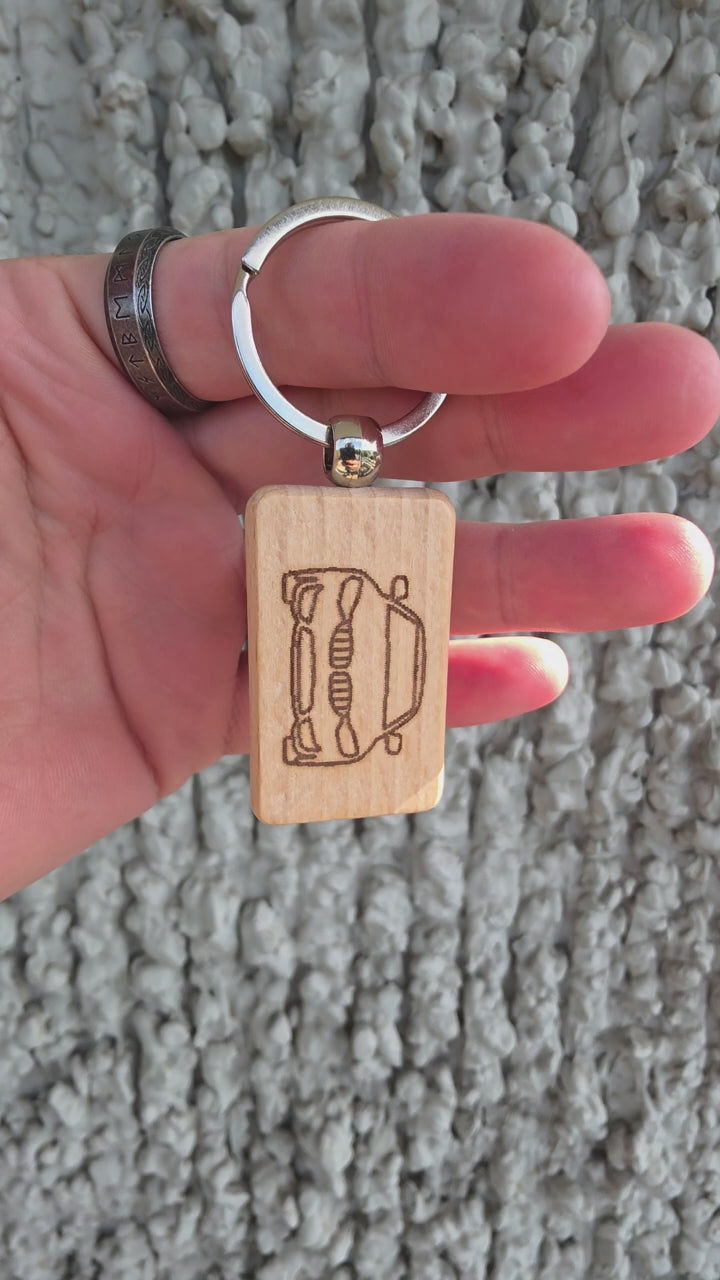 Oil Reminder Wooden Keychain — “Top Up Engine Oil” Gift for Car Owners