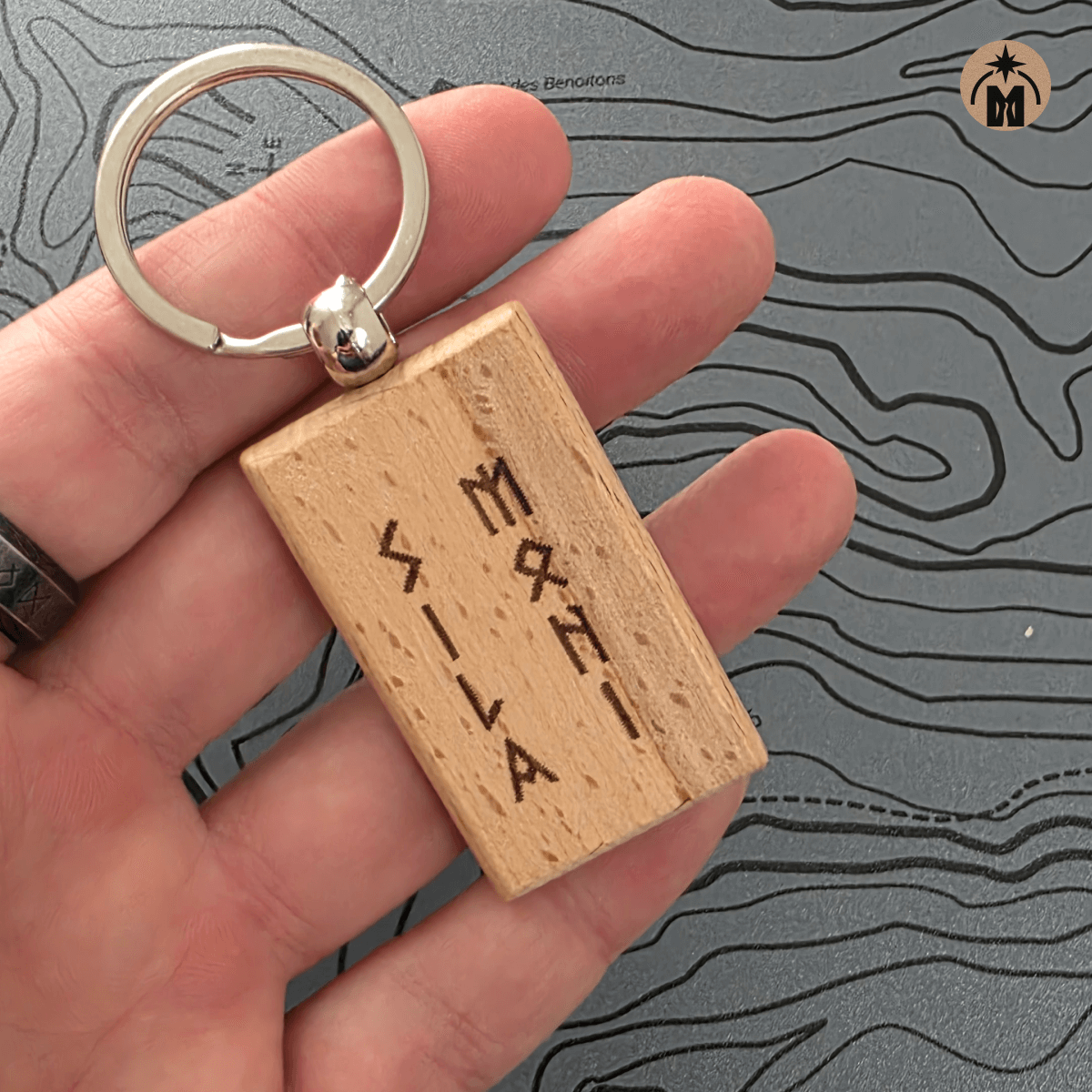 Power of Earth rune keychain, laser engraved beech wood, double-sided design on metal key ring